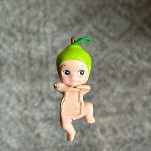 Sonny Angel Harvest Series Hipper Pear OBO